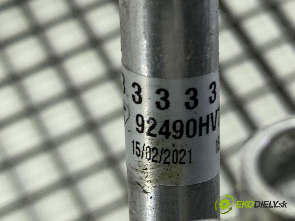 NISSAN QASHQAI II SUV (J11, J11_) 2013 - 2022    1.3 DIG-T 103 kW [140 KM] benzyna 2018 - 2022  rúrka klimatizácie 92490HV70A (Rúrka klimatizácie)