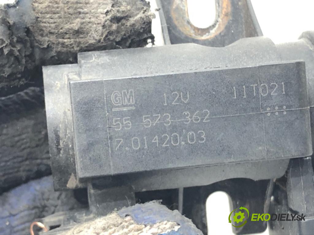 OPEL ASTRA J (P10) 2009 - 2015    2.0 CDTI (68) 118 kW [160 KM] olej napędowy 2009 - 2015  Ventil tlaku 55573362 (Ventil)