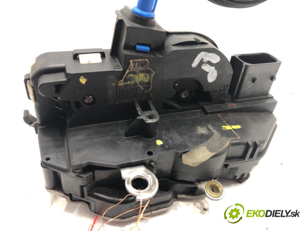 OPEL ASTRA J (P10) 2009 - 2015    2.0 CDTI (68) 118 kW [160 KM] olej napędowy 2009 - 2015  zámok dveře levý přední část 3023881