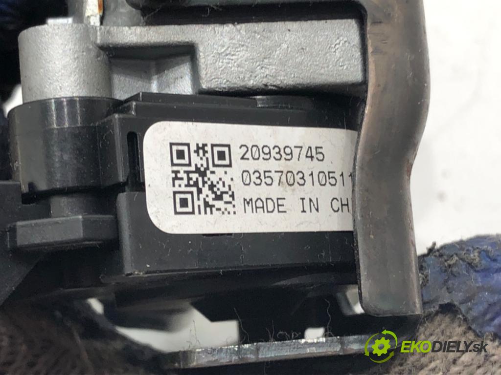 OPEL ASTRA J (P10) 2009 - 2015    2.0 CDTI (68) 118 kW [160 KM] olej napędowy 2009 - 2015  spínačka 13326419 (Spínací skříňky a klíče)