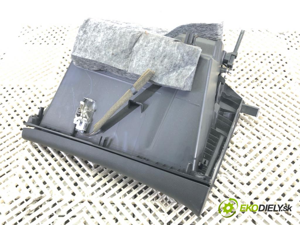 OPEL ASTRA J (P10) 2009 - 2015    2.0 CDTI (68) 118 kW [160 KM] olej napędowy 2009 - 2015  Priehradka, kastlík spolujazdca  (Priehradka, kastlík)