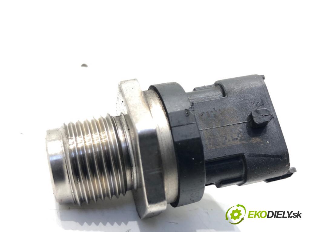 OPEL ASTRA J (P10) 2009 - 2015    2.0 CDTI (68) 118 kW [160 KM] olej napędowy 2009 - 2015  Regulátor tlaku paliva 0281006158 (Ostatné)