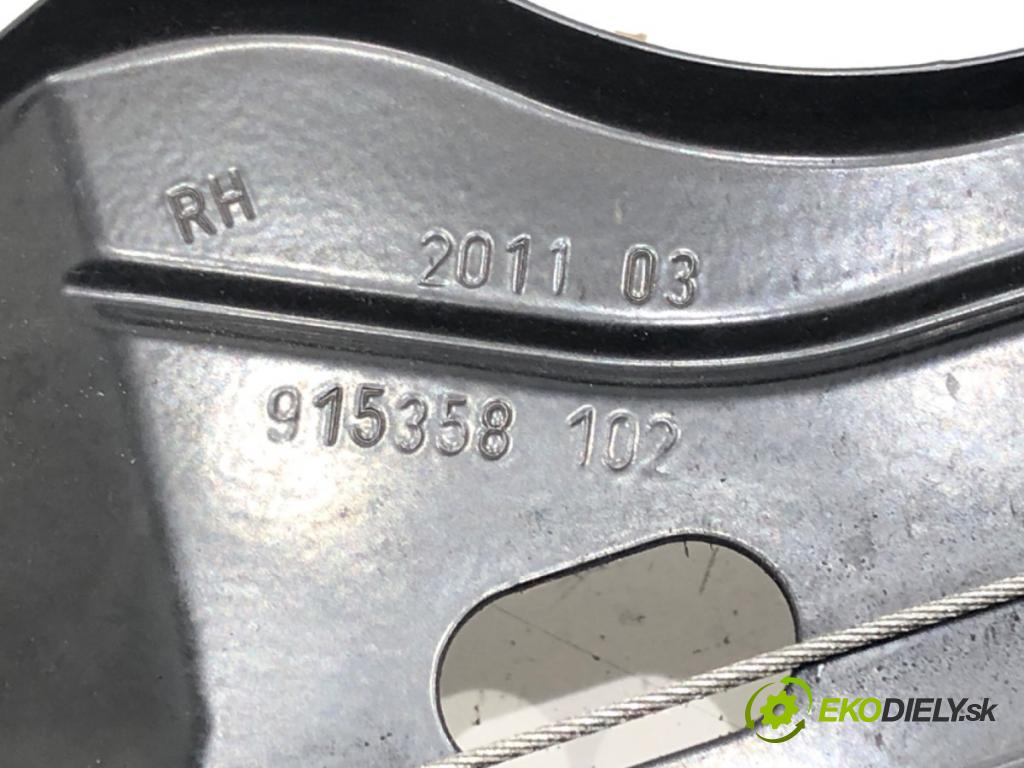 OPEL ASTRA J (P10) 2009 - 2015    2.0 CDTI (68) 118 kW [160 KM] olej napędowy 2009 - 2015  mechanismus okna pravý přední část 0130822411