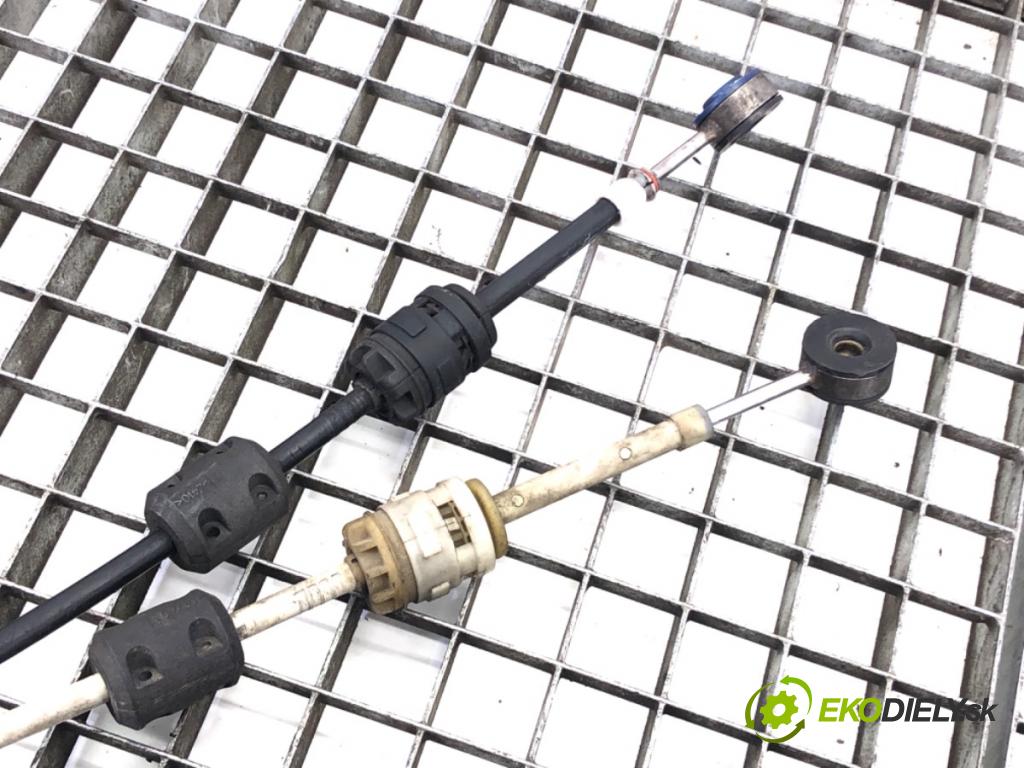 OPEL ASTRA J (P10) 2009 - 2015    2.0 CDTI (68) 118 kW [160 KM] olej napędowy 2009 - 2015  Kulisa 55563829 (Rýchlostná páka (kulisa))