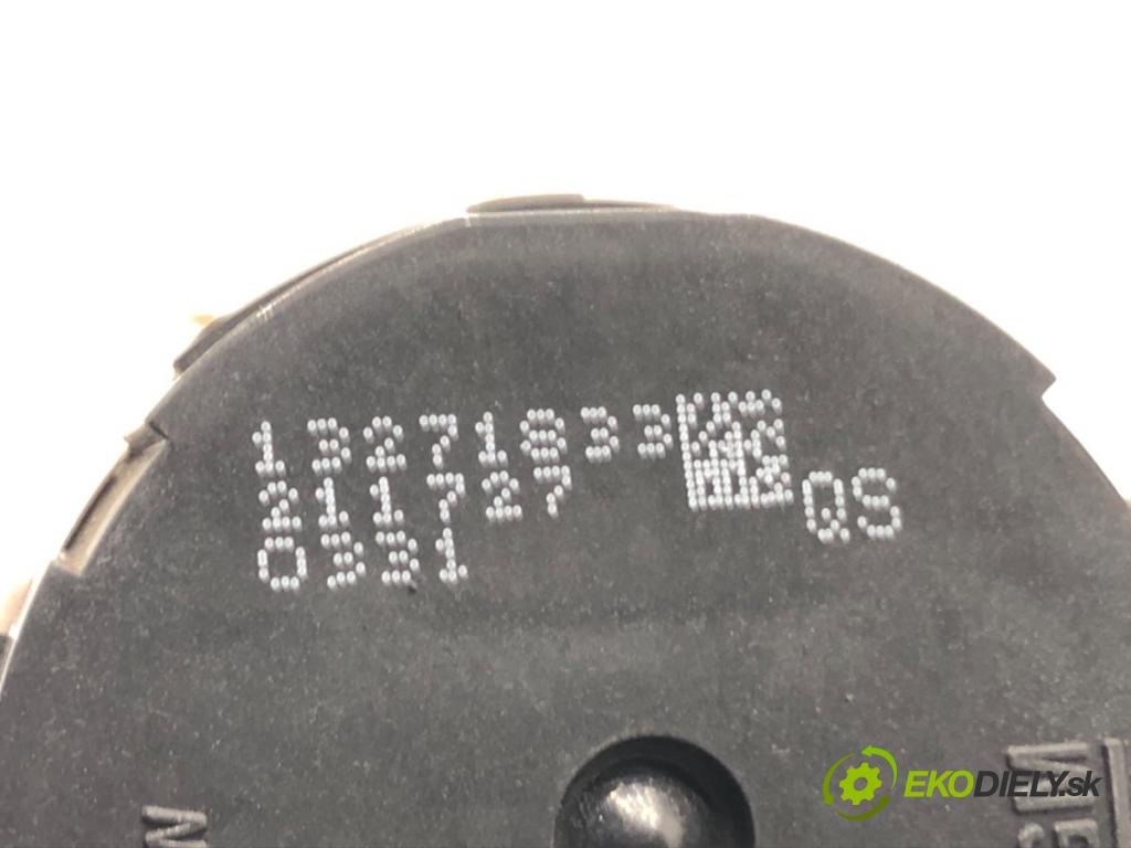 OPEL ASTRA J (P10) 2009 - 2015    2.0 CDTI (68) 118 kW [160 KM] olej napędowy 2009 - 2015  Prepínač nastavenia spätných zrkadiel 13271833 (Prepínač/spínač/tlačidlo a ovládač kúrenia)