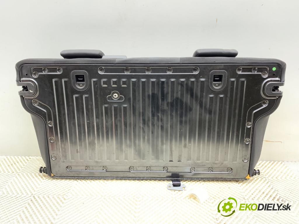FIAT GRANDE PUNTO (199_) 2005 - 2022    1.2 48 kW [65 KM] benzyna 2005 - 2022  Sedadlo druhý rad