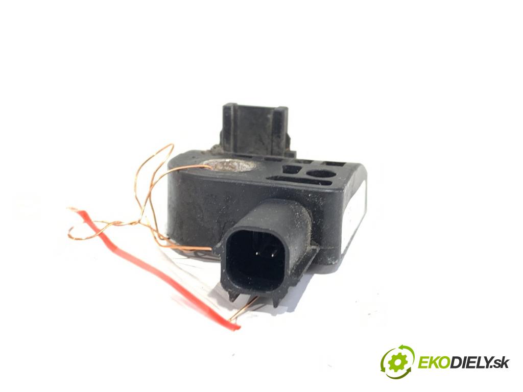 HYUNDAI ix35 (LM, EL, ELH) 2009 - 2022    1.7 CRDi 85 kW [116 KM] olej napędowy 2010 - 2022  Snímač nárazu 95920-2S000 (Snímač nárazu)