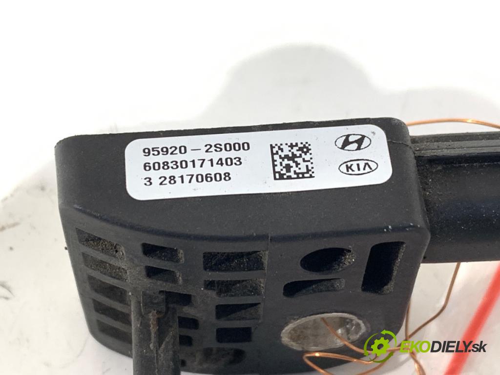 HYUNDAI ix35 (LM, EL, ELH) 2009 - 2022    1.7 CRDi 85 kW [116 KM] olej napędowy 2010 - 2022  Snímač nárazu 95920-2S000 (Snímač nárazu)