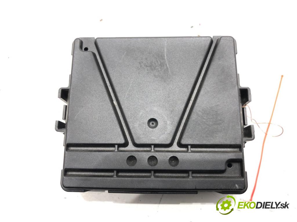 SKODA KODIAQ (NS7, NV7, NS6) 2016 - 2022    2.0 TSI 4x4 140 kW [190 KM] benzyna 2019 - 2022  Modul svetiel 3Q0907338E (Ostatné)