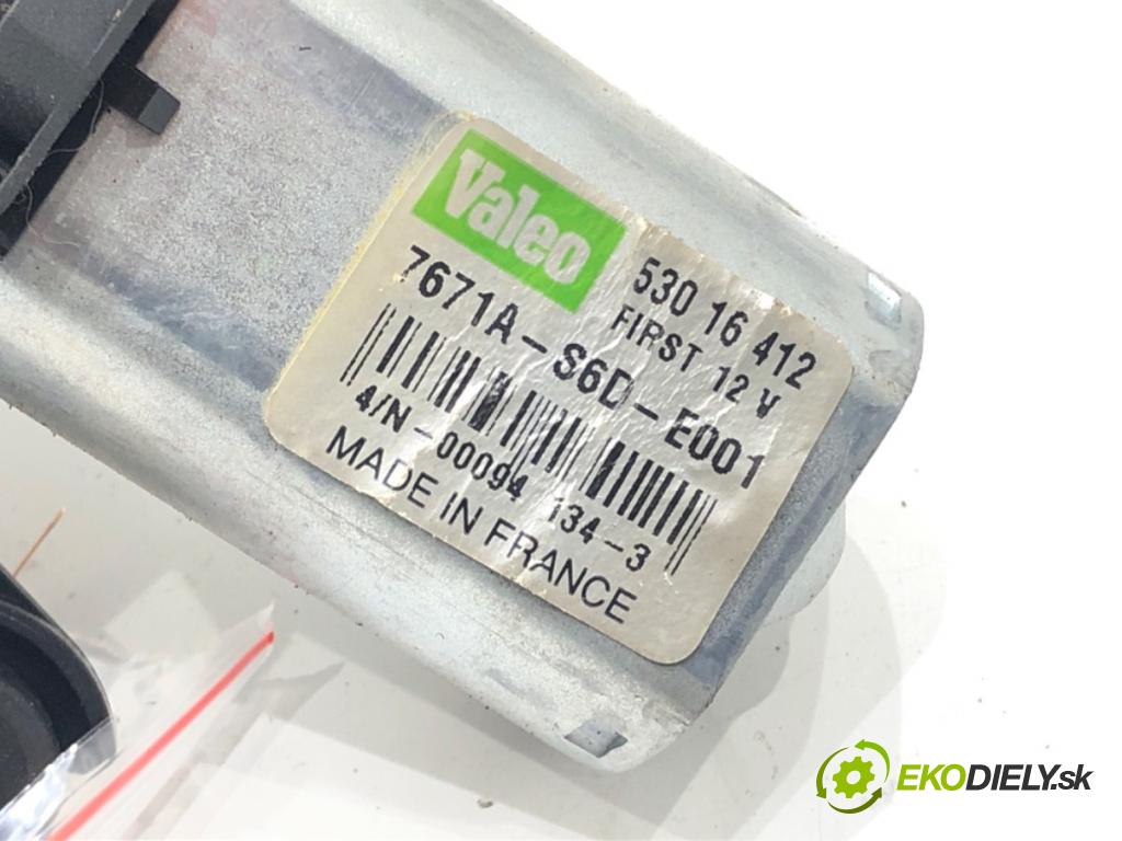 HONDA CIVIC VII Hatchback (EU, EP, EV) 2000 - 2006    1.7 CTDi (EP4) 74 kW [100 KM] olej napędowy 2002 - 2005  motor stěračů zadní část 7671A-S6D-E001