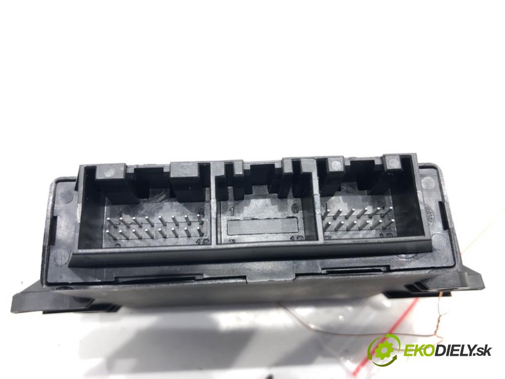 RENAULT MEGANE III Grandtour (KZ0/1) 2008 - 2022    1.4 TCe (KZ0F, KZ1V) 96 kW [130 KM] benzyna 2009 - 2022  Modul PDC 259903681R (Riadiaca jednotka ostatné)