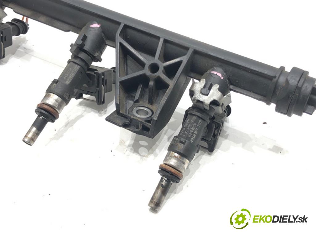 RENAULT MEGANE III Grandtour (KZ0/1) 2008 - 2022    1.4 TCe (KZ0F, KZ1V) 96 kW [130 KM] benzyna 2009 - 2022  Lišta vstrekovacia 175200037R (Vstrekovacia lišta)