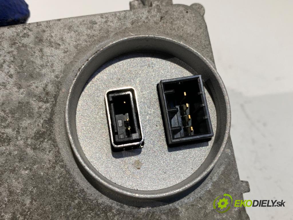 AUDI A3 (8V1, 8VK) 2012 - 2020    2.0 TFSI 140 kW [190 KM] benzyna 2016 - 2017  Menič XENON 8K0941597B (Riadiaca jednotka xenónu)