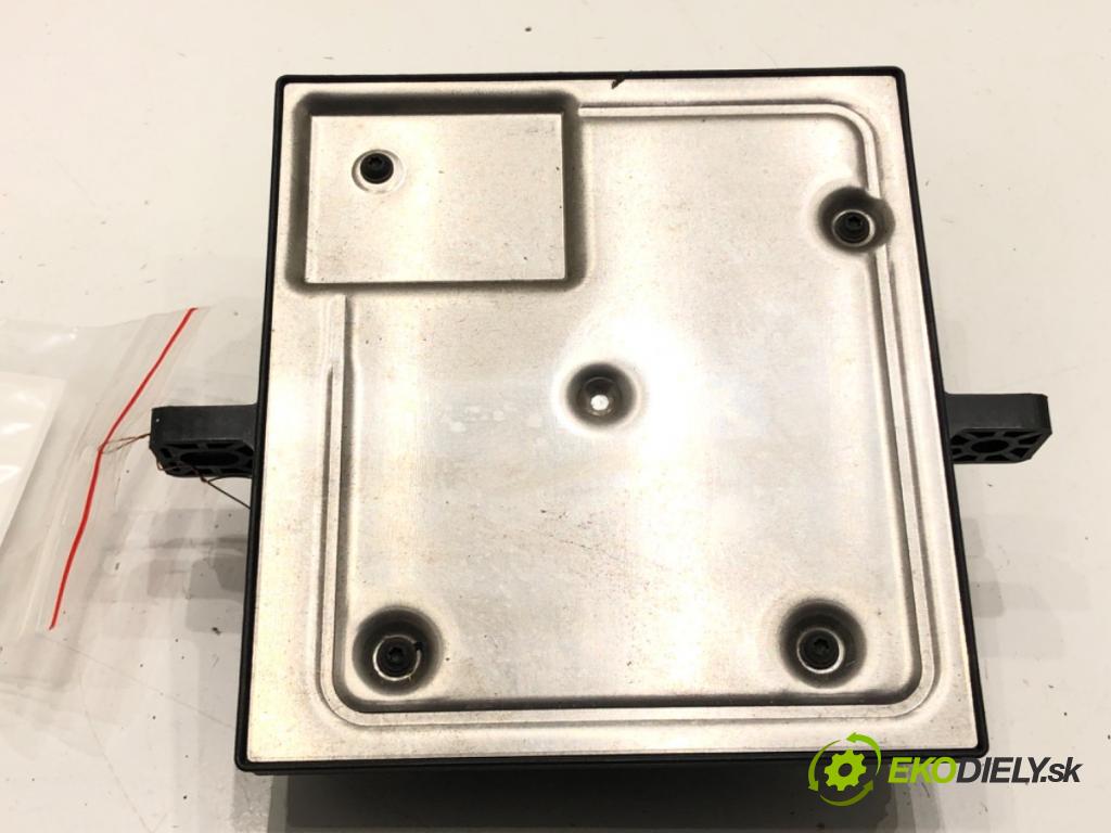 AUDI A4 B7 (8EC) 2004 - 2008    1.9 TDI 85 kW [116 KM] olej napędowy 2004 - 2008  Modul svetiel 8E0907279 (Riadiaca jednotka ostatné)