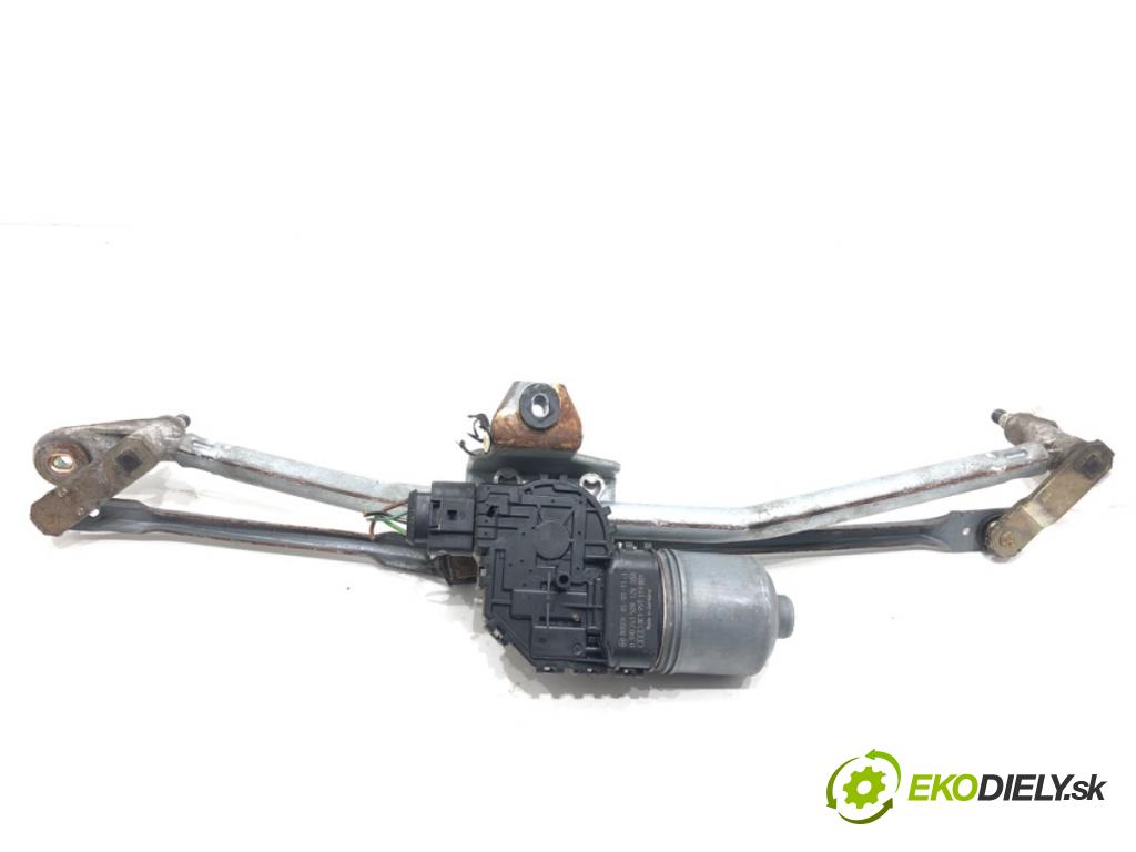 AUDI A4 B7 (8EC) 2004 - 2008    1.9 TDI 85 kW [116 KM] olej napędowy 2004 - 2008  Mechanizmus stieračov predný 8E1955023D (Motorček stieračov predné)