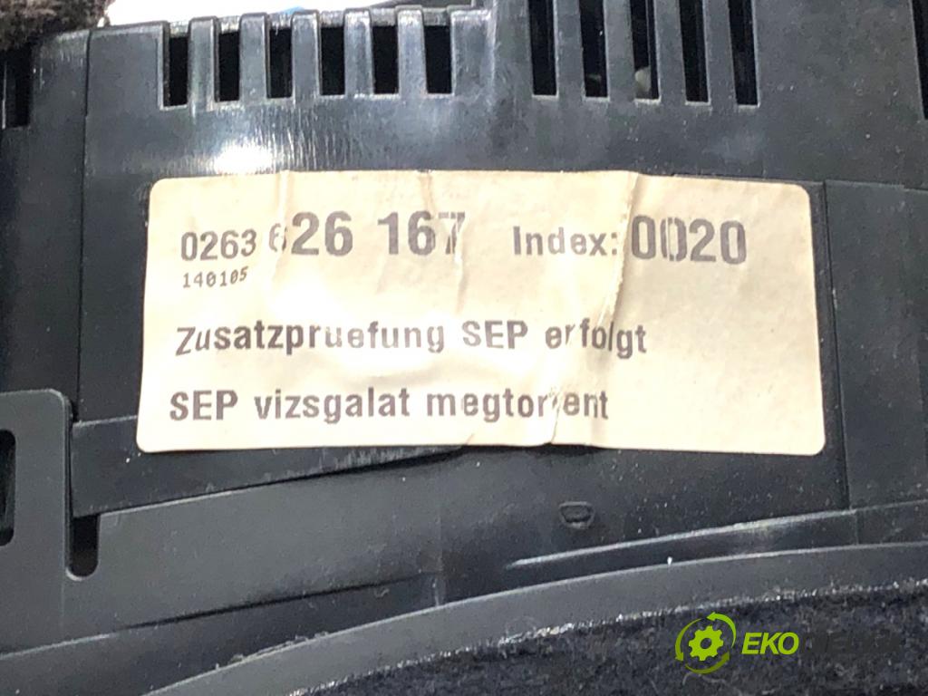 AUDI A4 B7 (8EC) 2004 - 2008    1.9 TDI 85 kW [116 KM] olej napędowy 2004 - 2008  Prístrojovka 8E0920931B (Prístrojová doska, displej)