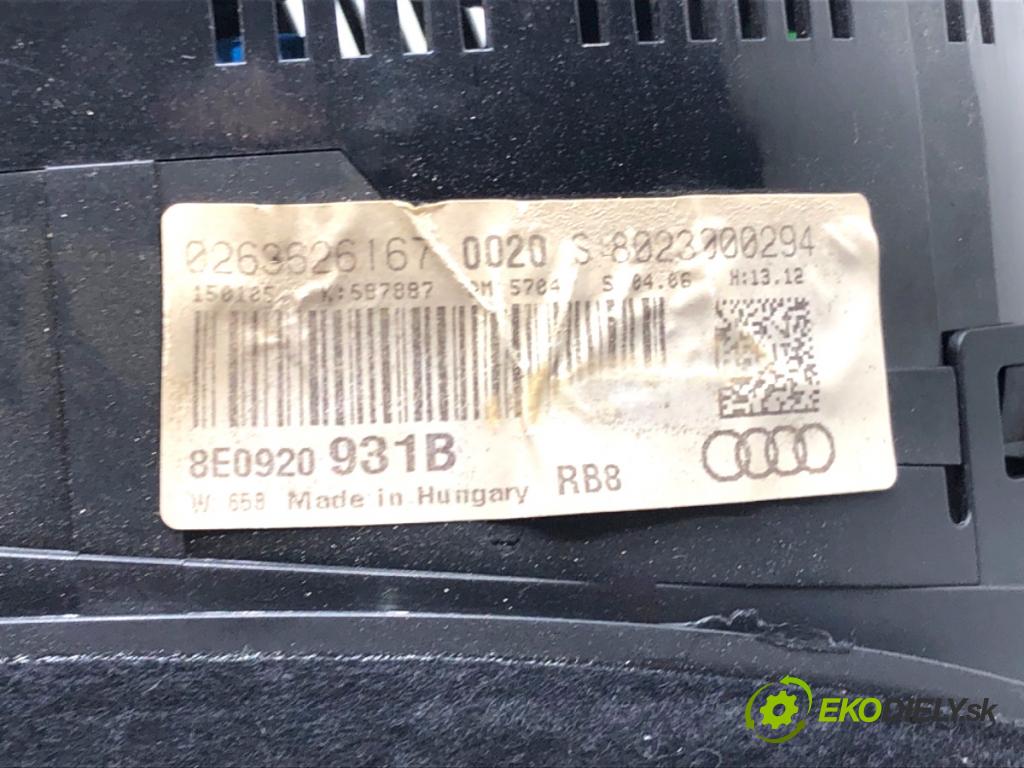 AUDI A4 B7 (8EC) 2004 - 2008    1.9 TDI 85 kW [116 KM] olej napędowy 2004 - 2008  Prístrojovka 8E0920931B (Prístrojová doska, displej)