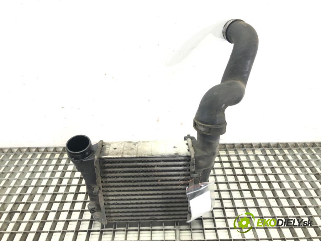 AUDI A4 B7 (8EC) 2004 - 2008    1.9 TDI 85 kW [116 KM] olej napędowy 2004 - 2008  intercooler 8E0145805S (Chladiče nasávaného vzduchu (intercoolery))