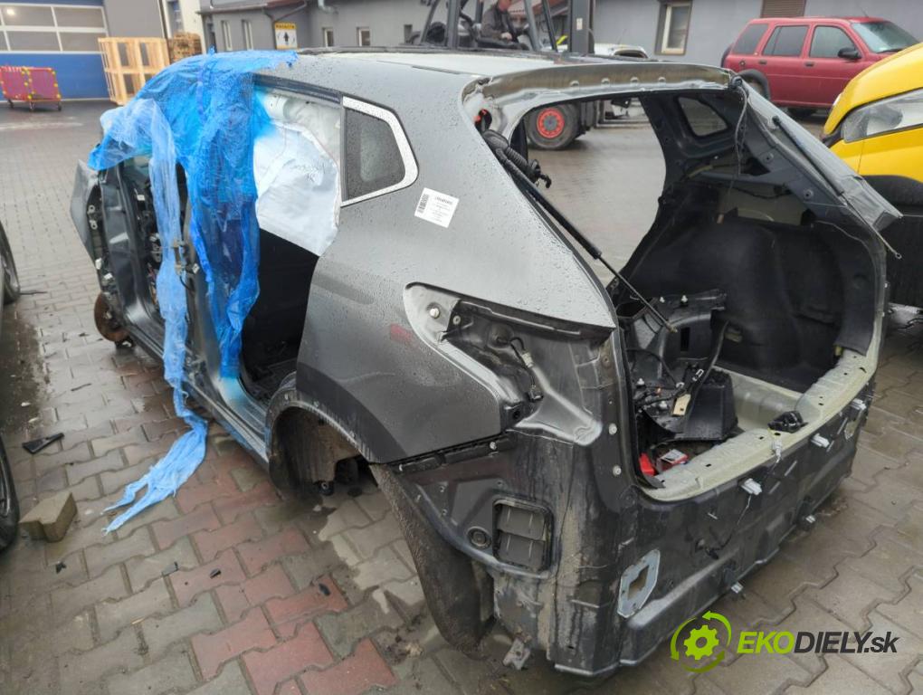 NISSAN QASHQAI II SUV (J11, J11_) 2013 - 2022    1.3 DIG-T 103 kW [140 KM] benzyna 2018 - 2022  KAROSERIA ČTVRŤÁK blatník zadní část levý pravý práh střecha PODŁUŻNICA levý pravý