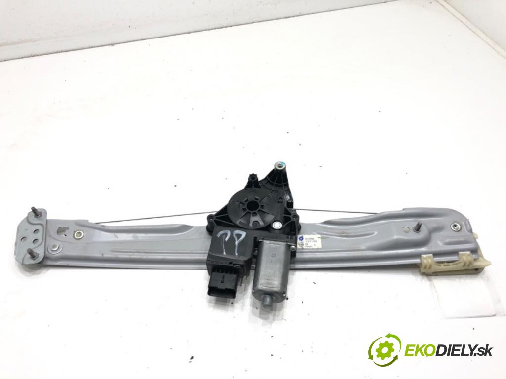 OPEL CROSSLAND X / CROSSLAND (P17, P2QO) 2017 - 2022    1.2 (75) 81 kW [110 KM] benzyna 2017 - 2022  mechanismus okna pravý přední část 39187590