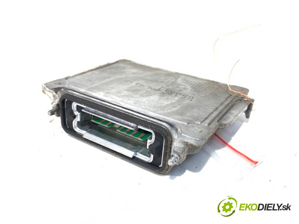 VW PASSAT B6 Variant (3C5) 2005 - 2011    2.0 TDI 103 kW [140 KM] olej napędowy 2005 - 2009  Menič XENON 4L0907391 (Riadiaca jednotka xenónu)