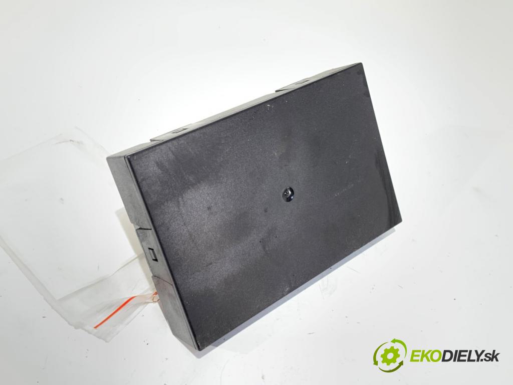 VW PASSAT B6 Variant (3C5) 2005 - 2011    2.0 TDI 103 kW [140 KM] olej napędowy 2005 - 2009  Modul komfortu 3C0959433R (Modul komfortu)