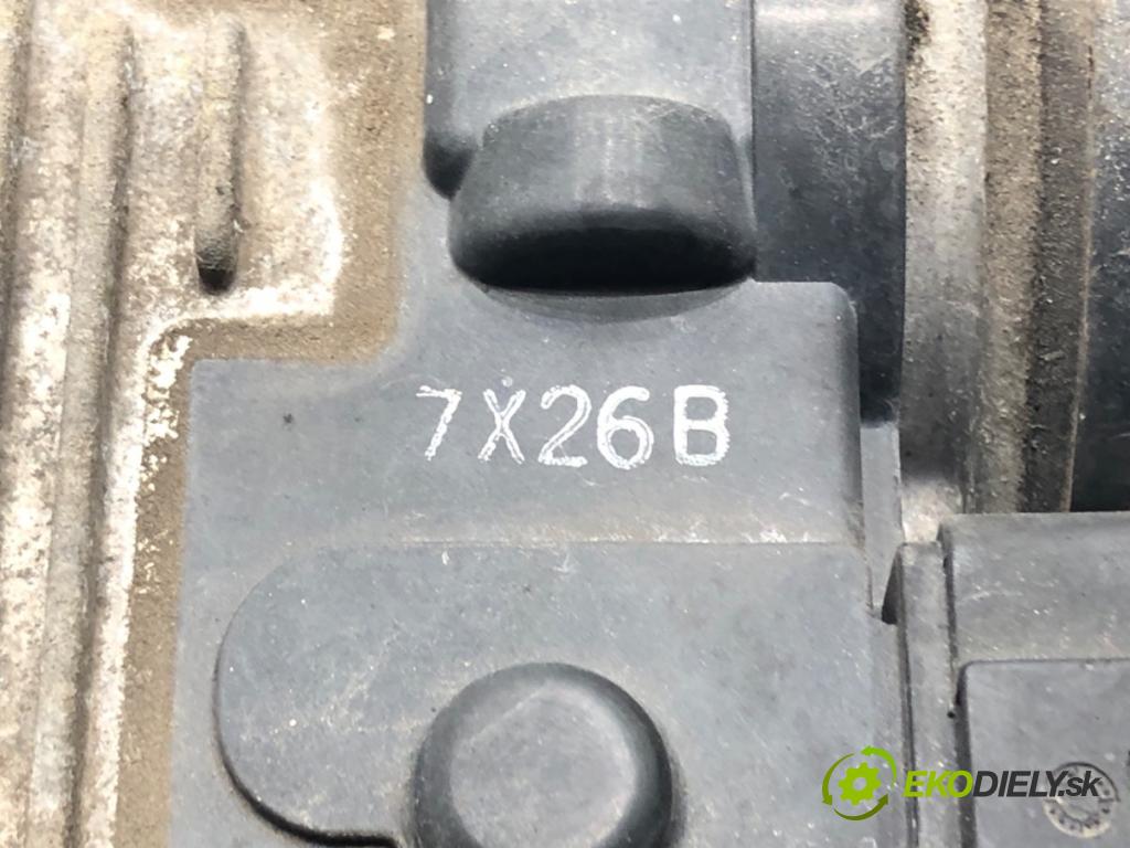 VW PASSAT B6 Variant (3C5) 2005 - 2011    2.0 TDI 103 kW [140 KM] olej napędowy 2005 - 2009  Mechanizmus stieračov predný 3C1955023E (Motorček stieračov predné)