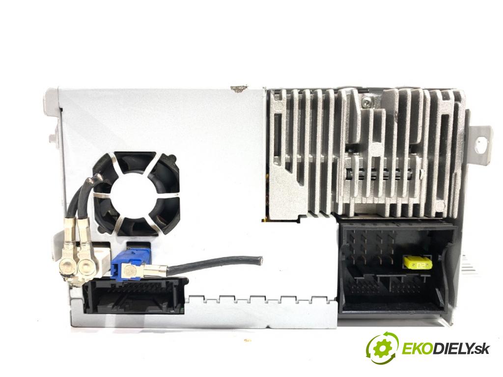 VW PASSAT B6 Variant (3C5) 2005 - 2011    2.0 TDI 103 kW [140 KM] olej napędowy 2005 - 2009  RADIO 1T0035680B (Audio zariadenie)