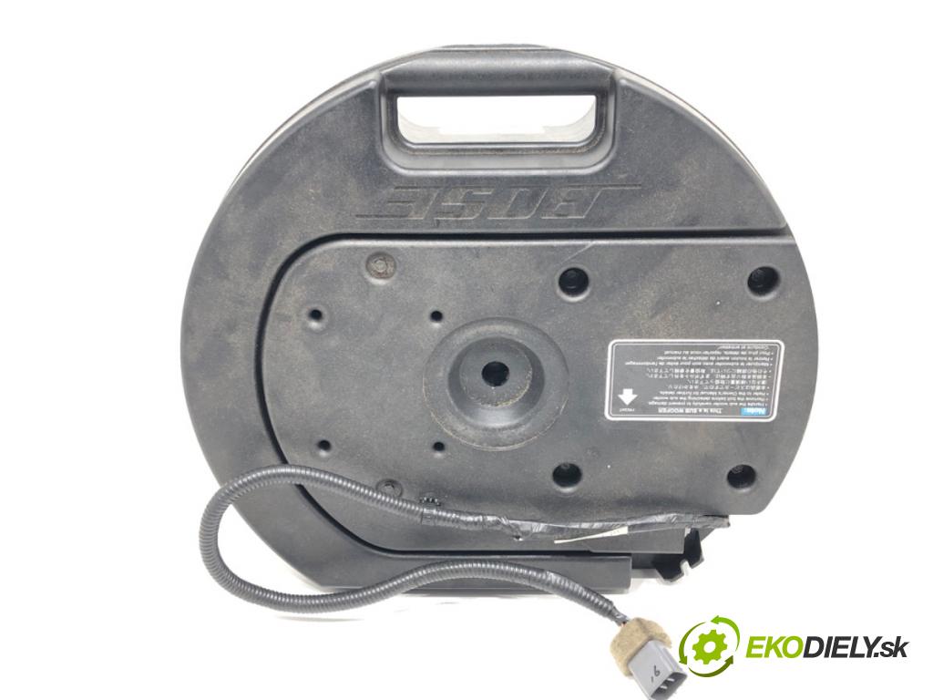 MAZDA 6 sedan (GG) 2002 - 2008    2.3 (GG3P) 122 kW [166 KM] benzyna 2002 - 2007  subwoofer G21B66960 (Audio zariadenie)