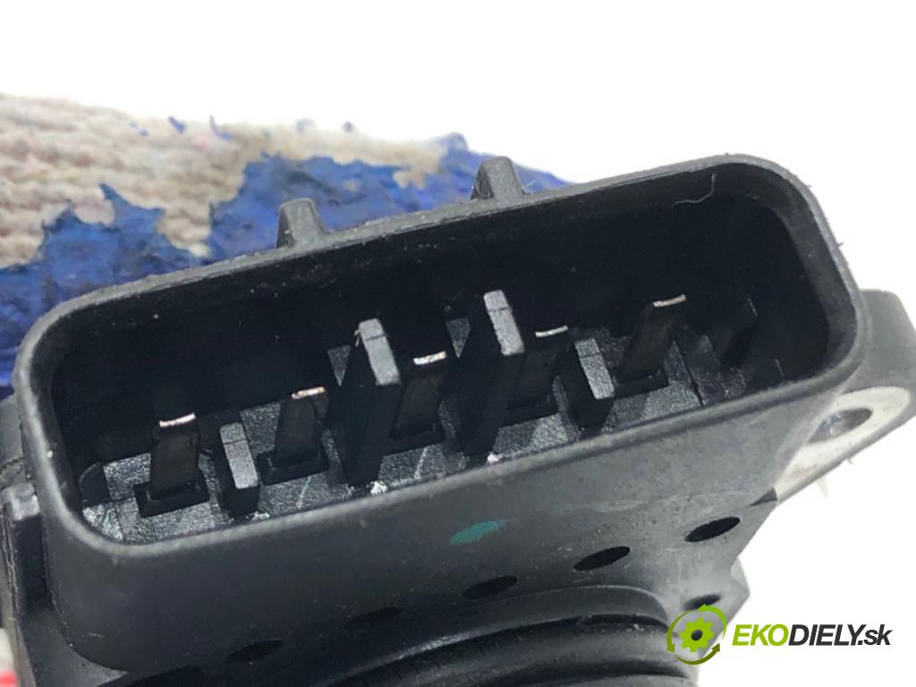 MAZDA 6 sedan (GG) 2002 - 2008    2.3 (GG3P) 122 kW [166 KM] benzyna 2002 - 2007  Váha vzduchu  (Váha vzduchu)