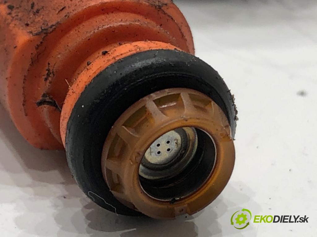 MAZDA 6 sedan (GG) 2002 - 2008    2.3 (GG3P) 122 kW [166 KM] benzyna 2002 - 2007  Lišta vstrekovacia  (Vstrekovacia lišta)