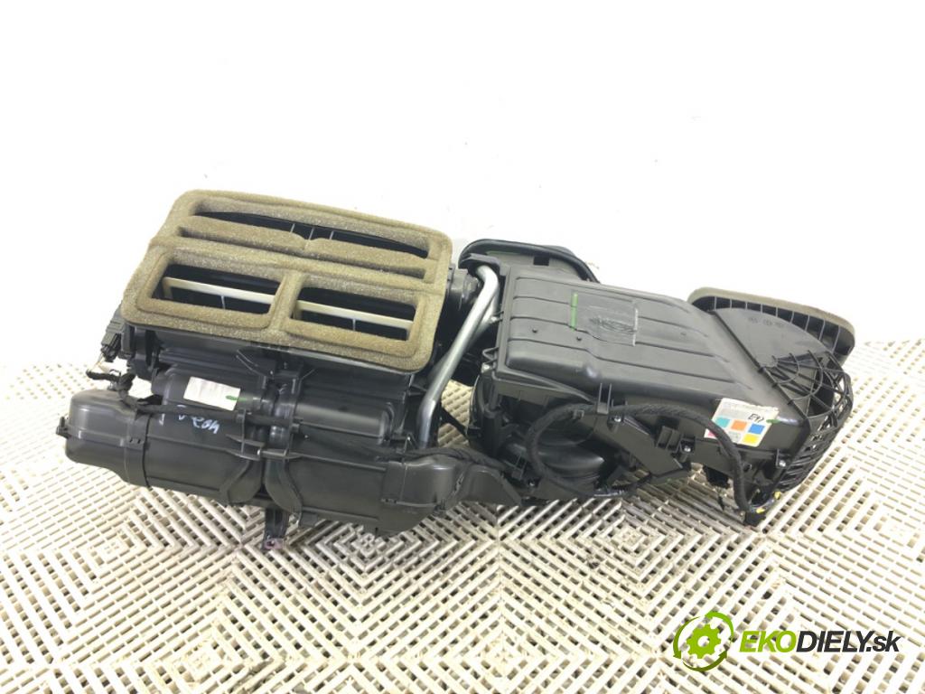 FORD USA MUSTANG coupe 2014 - 2022    2.3 EcoBoost 233 kW [317 KM] benzyna 2015 - 2022  topné těleso radiátor topení FR3B-19B555-BG (Radiátory topení)