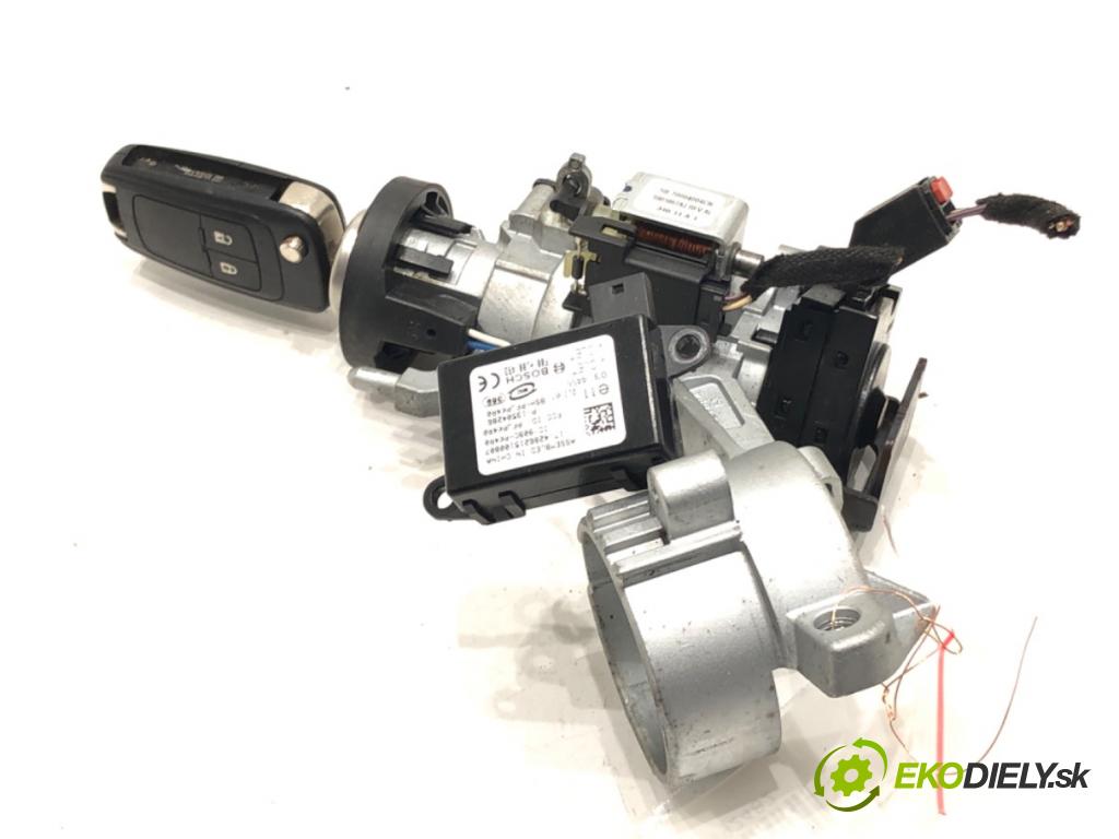 OPEL INSIGNIA A (G09) 2008 - 2017    2.0 CDTI (68) 96 kW [131 KM] olej napędowy 2008 - 2017  spinačka 13383062 (Spínacia skrinka a kľúč)