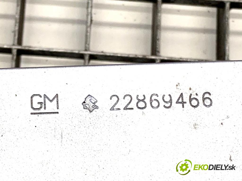 OPEL INSIGNIA A (G09) 2008 - 2017    2.0 CDTI (68) 96 kW [131 KM] olej napędowy 2008 - 2017  výztuha nárazníka přední část  (Výztuhy přední)