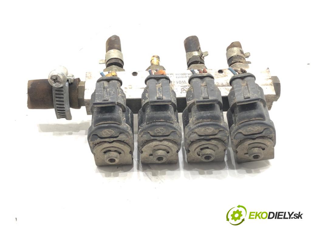 RENAULT MEGANE II (BM0/1_, CM0/1_) 2001 - 2012    1.6 16V (BM0C, CM0C) 83 kW [113 KM] benzyna 2002 - 2008  vstřikovač LPG AC W01-4