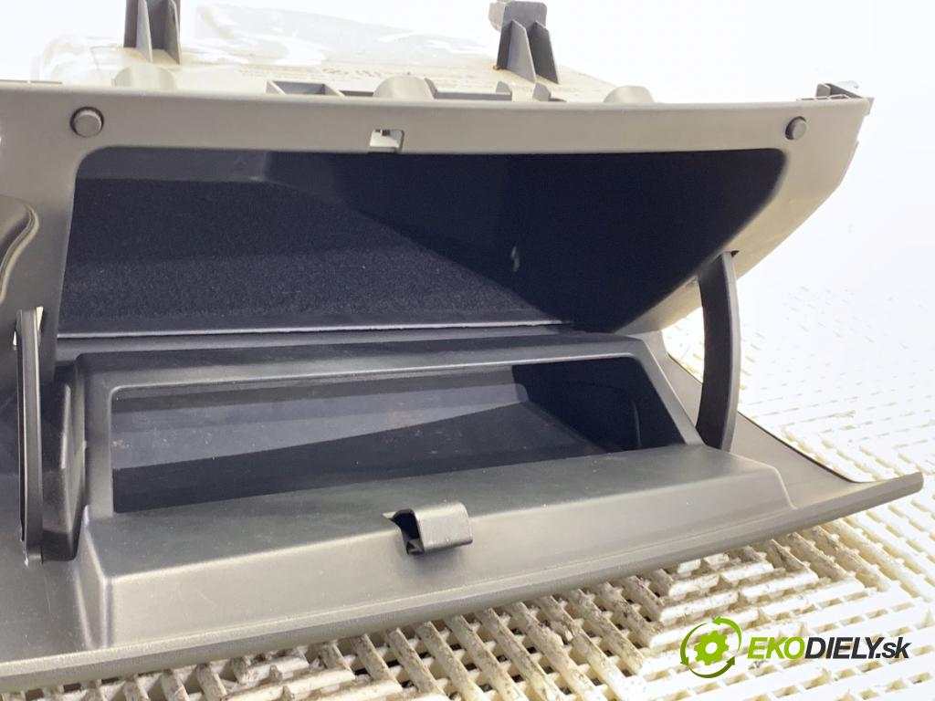 RENAULT MEGANE II (BM0/1_, CM0/1_) 2001 - 2012    1.6 16V (BM0C, CM0C) 83 kW [113 KM] benzyna 2002 - 2008  Priehradka, kastlík spolujazdca 8200078820 (Priehradka, kastlík)