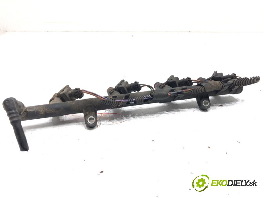 RENAULT MEGANE II (BM0/1_, CM0/1_) 2001 - 2012    1.6 16V (BM0C, CM0C) 83 kW [113 KM] benzyna 2002 - 2008  Lišta vstrekovacia 8200135504 (Vstrekovacia lišta)