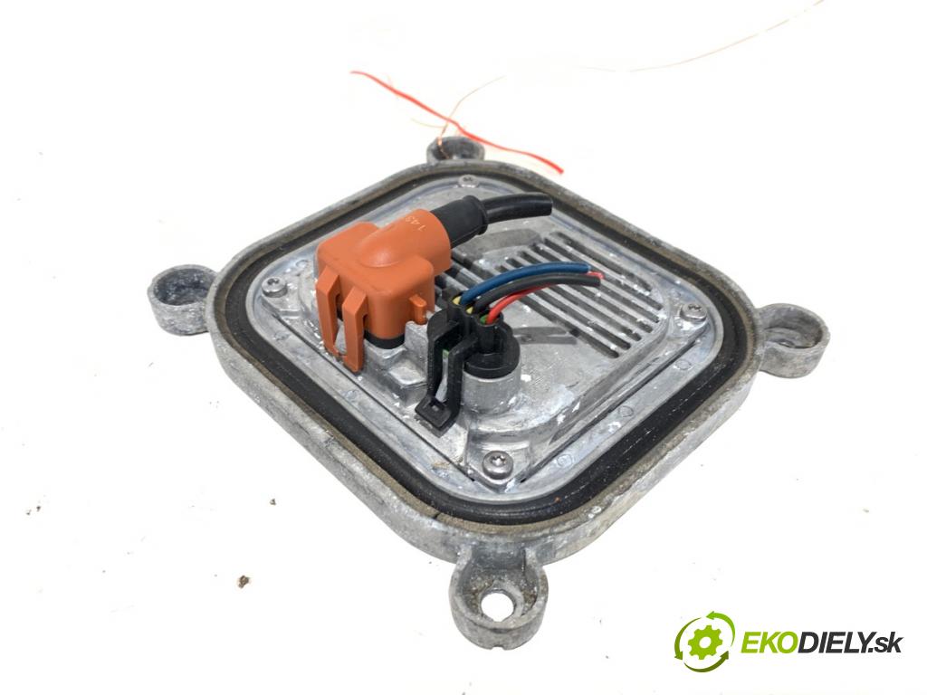 FORD USA MUSTANG coupe 2014 - 2022    2.3 EcoBoost 233 kW [317 KM] benzyna 2015 - 2022  Menič XENON AA3857300DG (Riadiaca jednotka xenónu)