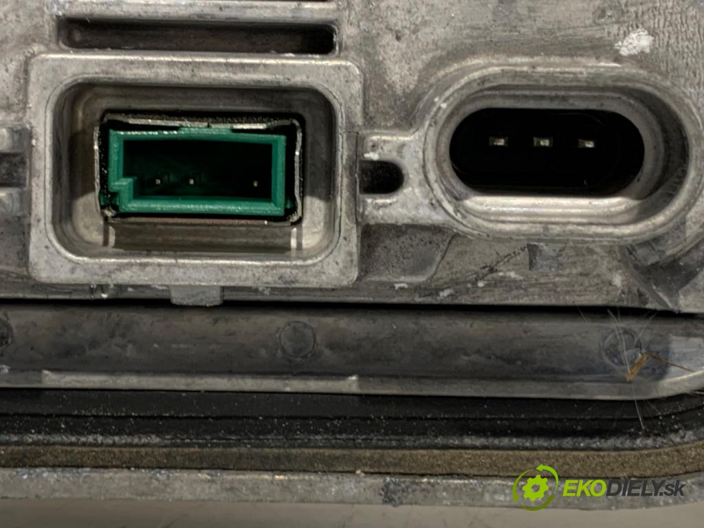 FORD USA MUSTANG coupe 2014 - 2022    2.3 EcoBoost 233 kW [317 KM] benzyna 2015 - 2022  Menič XENON AA3857300DG (Riadiaca jednotka xenónu)