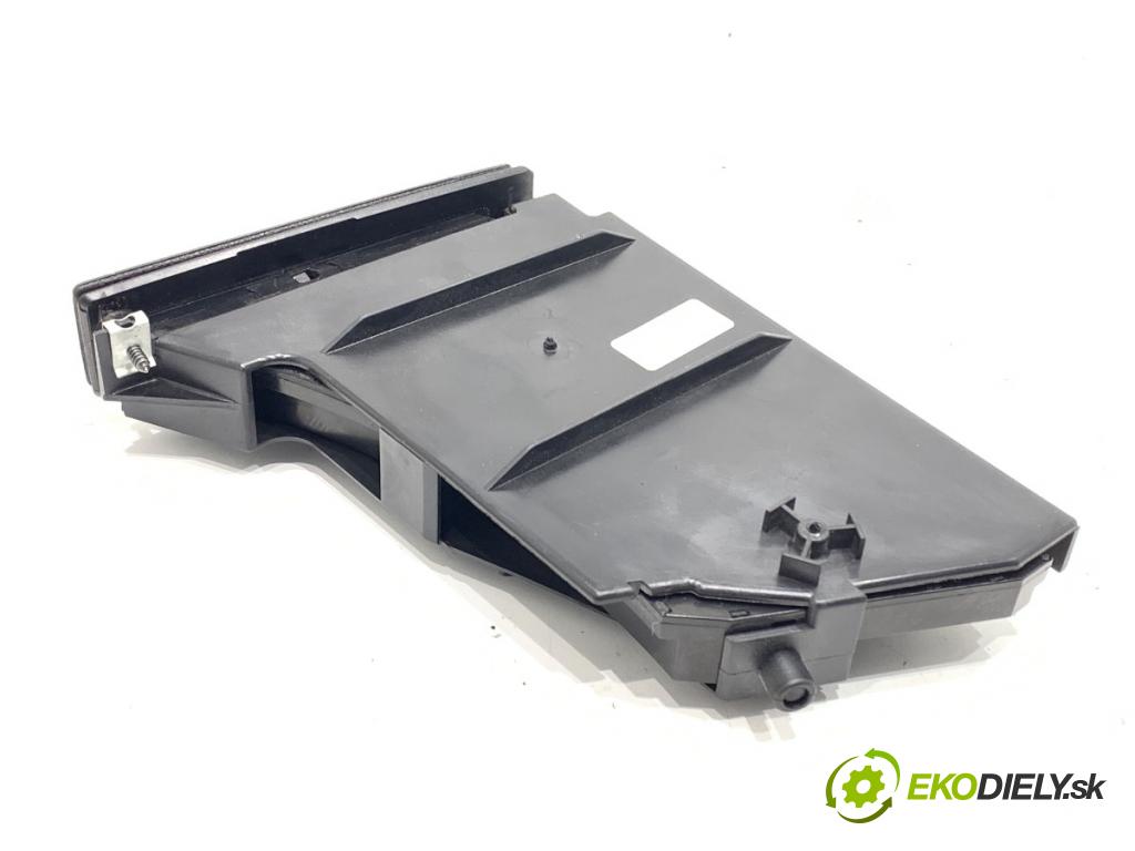 BMW 5 (E60) 2001 - 2010    530 d 160 kW [218 KM] olej napędowy 2002 - 2005  Držiak na nápoje  (Úchyt, držiak na nápoje)