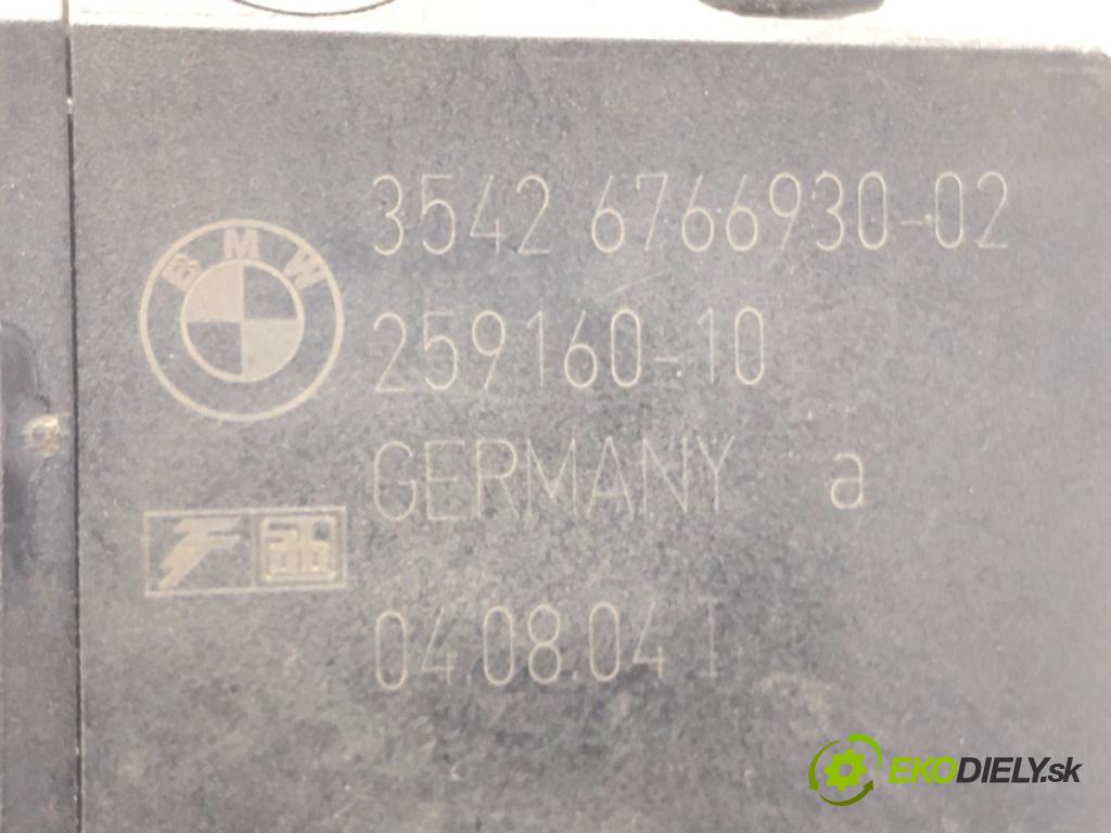 BMW 5 (E60) 2001 - 2010    530 d 160 kW [218 KM] olej napędowy 2002 - 2005  Potenciometer plynu 6766930 (Pedál)