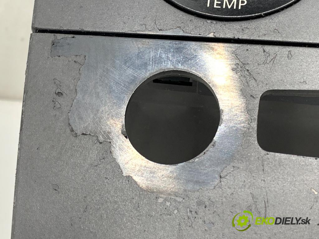 BMW 5 (E60) 2001 - 2010    530 d 160 kW [218 KM] olej napędowy 2002 - 2005  Panel ovládania kúrenia 6946981 (Prepínacie páčky pod volantom)