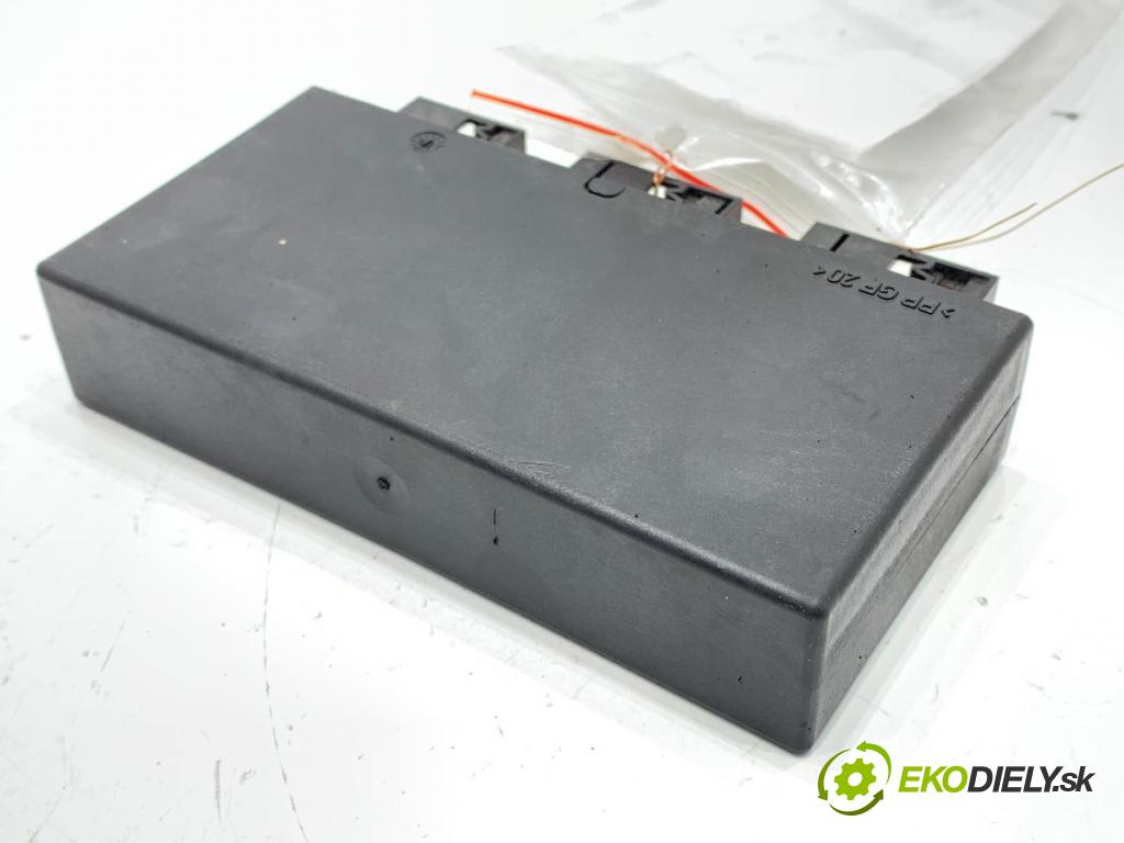 BMW 5 (E60) 2001 - 2010    530 d 160 kW [218 KM] olej napędowy 2002 - 2005  modul PDC 6942677 (Ostatní)