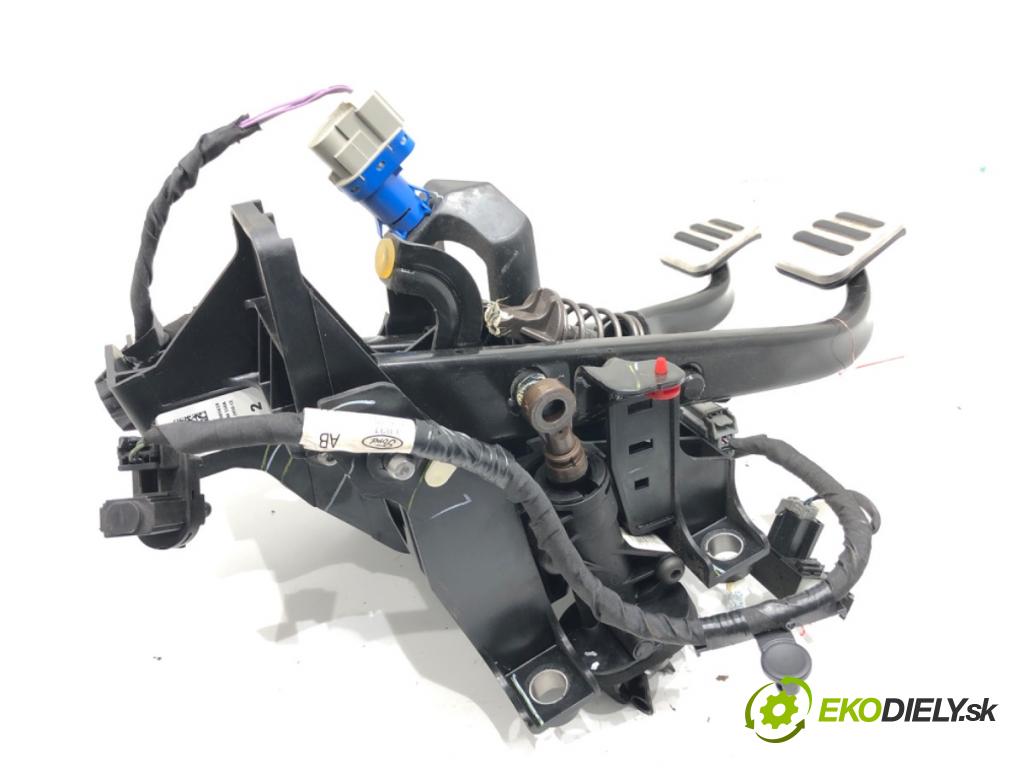 FORD USA MUSTANG coupe 2014 - 2022    2.3 EcoBoost 233 kW [317 KM] benzyna 2015 - 2022  PEDÁL: manuálne FR3P-7A543-BB (Pedál)