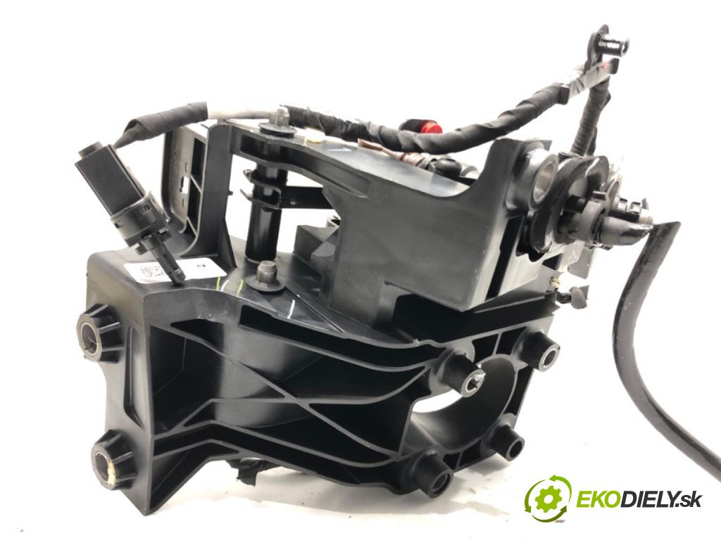 FORD USA MUSTANG coupe 2014 - 2022    2.3 EcoBoost 233 kW [317 KM] benzyna 2015 - 2022  PEDÁL: manuálne FR3P-7A543-BB (Pedál)