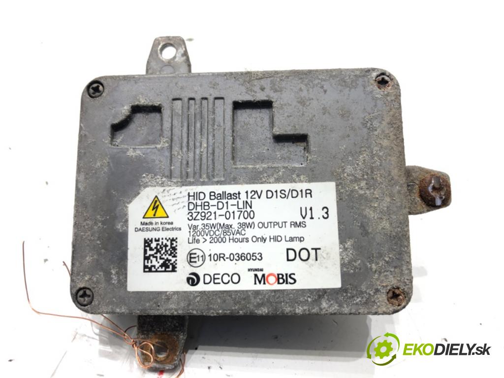 HYUNDAI i40 I (VF) 2012 - 2022    1.7 CRDi 100 kW [136 KM] olej napędowy 2012 - 2022  Menič XENON 3Z921-01700 (Riadiaca jednotka xenónu)