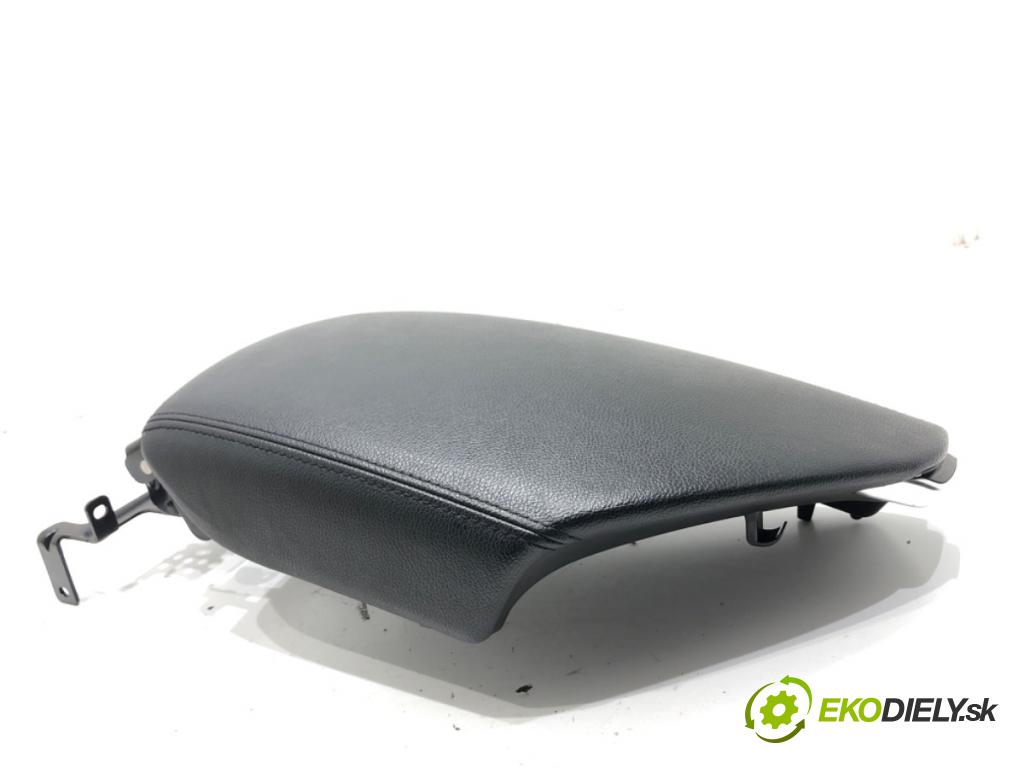 HYUNDAI i40 I (VF) 2012 - 2022    1.7 CRDi 100 kW [136 KM] olej napędowy 2012 - 2022  Lakťová opierka  (Lakťová opierka)