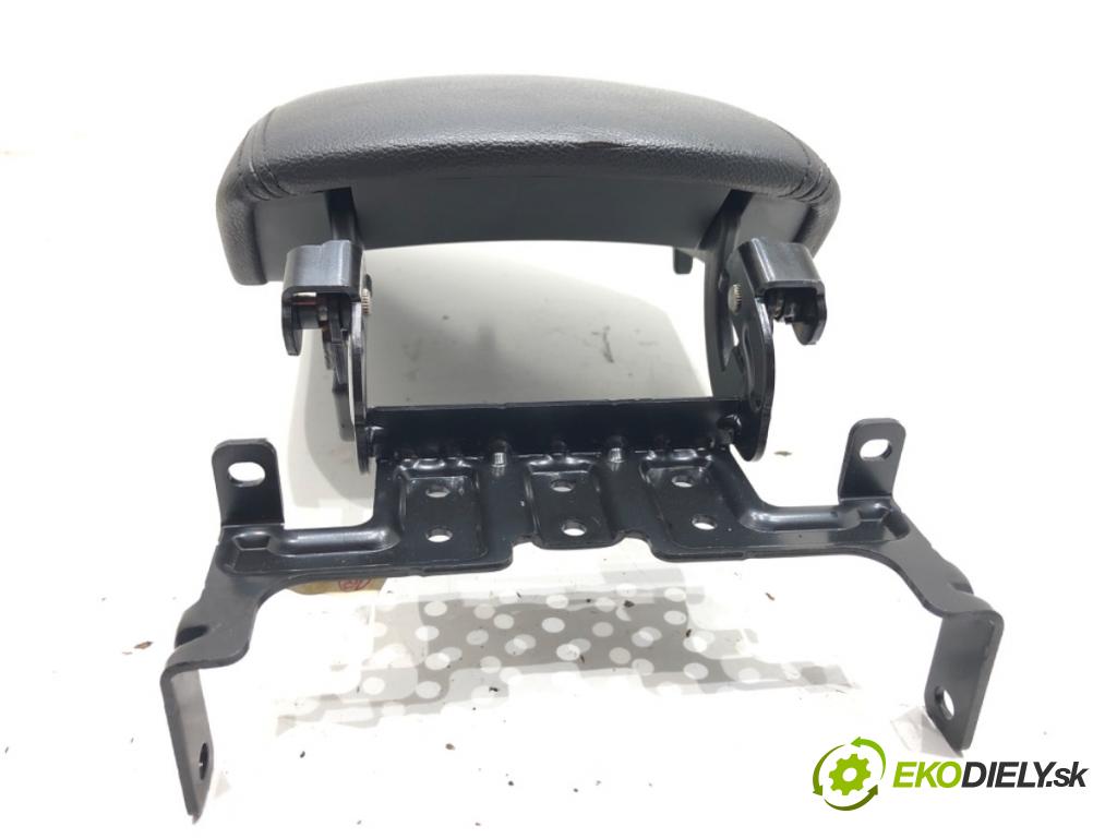 HYUNDAI i40 I (VF) 2012 - 2022    1.7 CRDi 100 kW [136 KM] olej napędowy 2012 - 2022  Lakťová opierka  (Lakťová opierka)