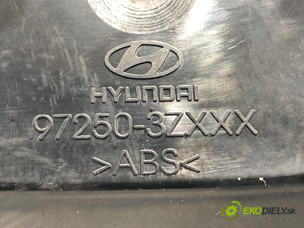 HYUNDAI i40 I (VF) 2012 - 2022    1.7 CRDi 100 kW [136 KM] olej napędowy 2012 - 2022  Panel ovládania kúrenia 97250-3Z660 (Prepínacie páčky pod volantom)