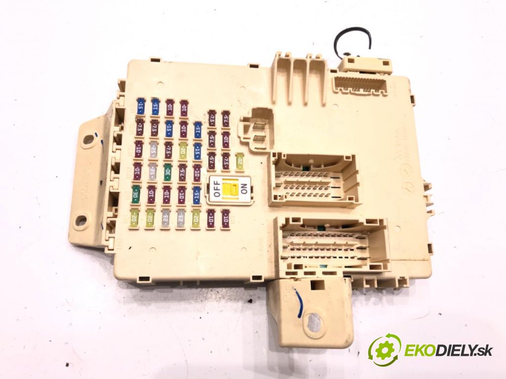 HYUNDAI i40 I (VF) 2012 - 2022    1.7 CRDi 100 kW [136 KM] olej napędowy 2012 - 2022  modul BSI 91950-3Z011 (Pojistkové skříňky)